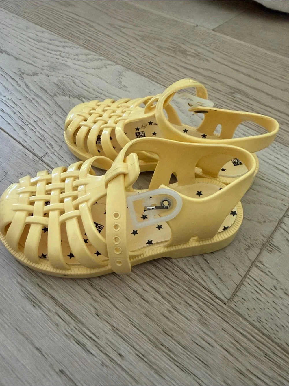 Bonton Yellow Kids Jelly Sandals